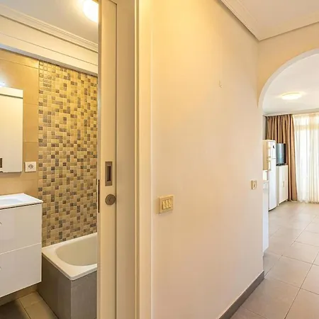 Ocean View アパート *